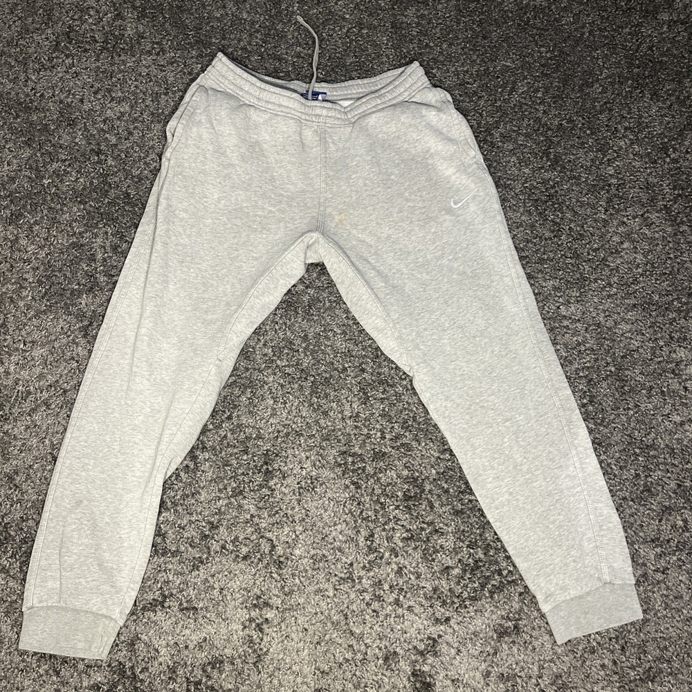 Men's Nike Sweatpants Gray Has Stains. Size Large Drawstring